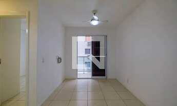 Imagem 2: Apartamento para Aluguel - São Cristóvão, 2 Quartos, 55 m2