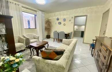 Imagem 7: Apartamento 2 dormitórios sendo 1 suíte, sol da manhã e da tarde, vista livre e vaga. Estr