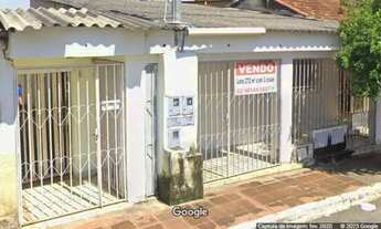 Imagem: Vende-se casa no setor central de Goiânia