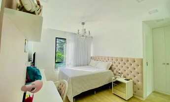 Imagem 2: Apartamento para venda tem 211 metros quadrados com 4 quartos em Pituba - Salvador - BA