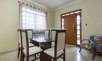 Imagem 7: Casa com 4 dormitórios à venda em Contagem