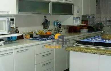 Imagem 2: Sobrado com 3 dormitórios, 200 m² - venda por R$ 650.000,00 ou aluguel por R$ 3.700,00/mês