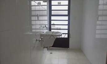 Imagem 7: Casa de condomínio para aluguel possui 296 metros quadrados com 4 quartos