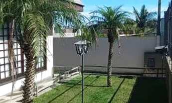 Imagem: Sobrado para venda tem 200 metros quadrados