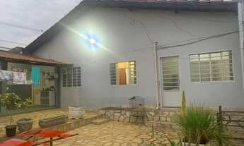 Imagem: Casa com 3 dormitórios à venda em Itaúna