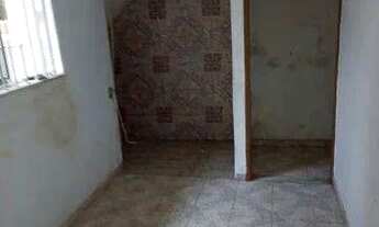 Imagem 5: Casa com 2 dormitórios à venda, 72 m² por R$ 70.000,00 - Linhares - Juiz de Fora/MG