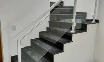 Imagem 7: ótimo sobrado localizado a poucos metros da estação Penha do Metrô. O imóvel área total d