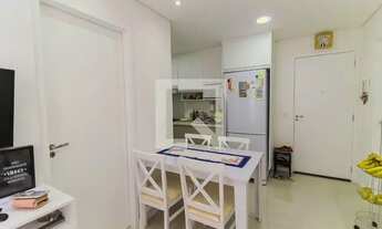 Imagem 3: Apartamento à Venda - Vila Invernada, 2 Quartos, 38 m2