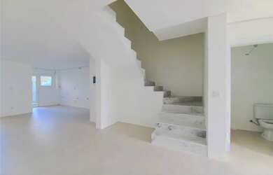 Imagem 2: Casa com 3 dormitórios à venda em Canoas