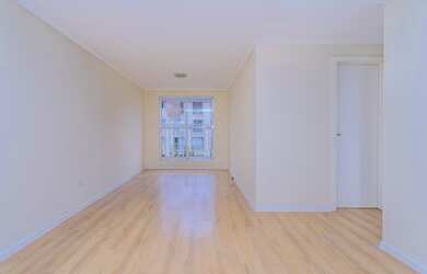 Imagem 3: BAIXOU VALOR ! Apartamento para venda tem 59M² com 3 quartos em Santa Quitéria - Curitiba