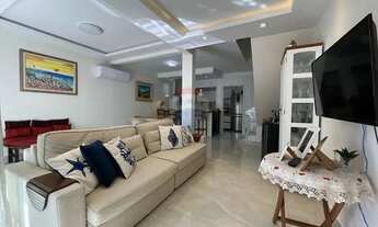 Imagem 2: Lindo Sobrado no Coração de Caiobá Praia Brava