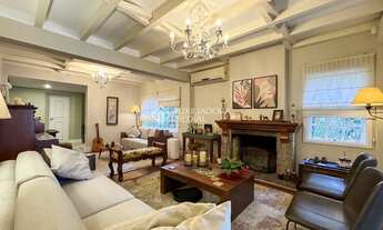 Imagem 2: Imponente Residência com 4 Dormitórios, Piscina Aquecida e Espaço Gourmet - Bairro Tristez