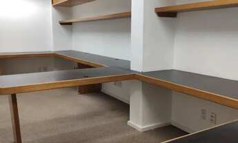 Imagem 4: Casa para aluguel tem 240 metros quadrados em Centro - Rio de Janeiro - Rio de Janeiro