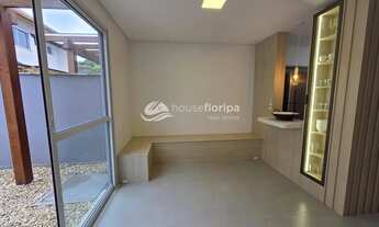 Imagem 4: Incrível casa à venda com 2 suítes com planejados dentro de condomínio clube a 6 minutos d