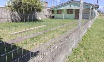 Imagem 2: VENDO OU TROCO Casa com 3 dormitórios