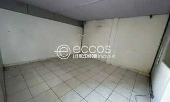 Imagem 3: Galpão para aluguel, 3 vagas, Custódio Pereira - Uberlândia/MG