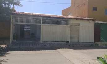 Imagem: Vendo casa com 3 quartos na QR 304 de santa