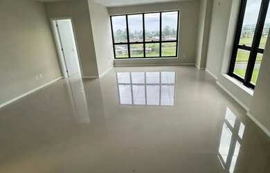 Imagem 7: Sala comercial térrea com aproximadamente 60 m²