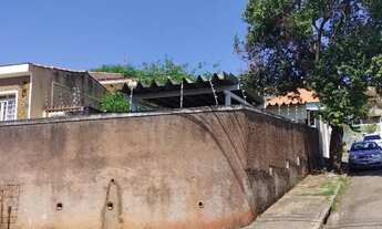 Imagem: Terreno com Edícula