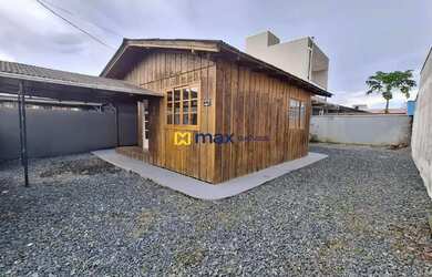 Imagem 2: Locação: Casa com 2 dormitórios, Armação, Penha