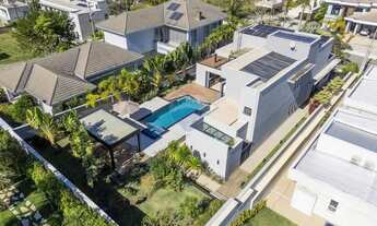 Imagem 2: A casa Vogue - Porteira Fechada