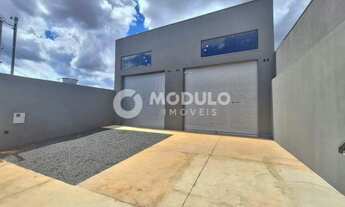 Imagem: Galpão comercial disponível para locação