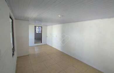 Imagem 4: Casa de Esquina à Venda no Bairro Jansen Espaço, Conforto e Excelente Localização