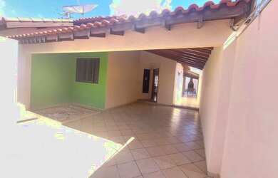 Imagem: Casa 3 Dormitórios para alugar - Próximo