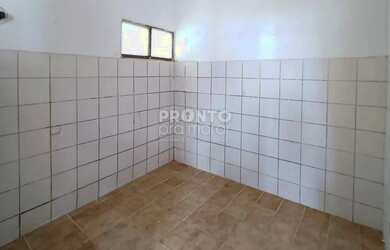 Imagem 2: Casa com 3 quartos em Fragoso