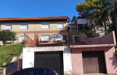 Imagem 2: Casa dois dormitórios, 60,35m² área privativa, bairro Jardim Sabará em Porto Alegre