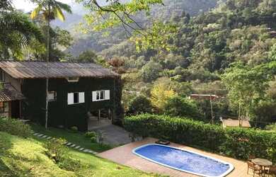 Imagem: Casa à venda na Fazenda Inglesa, 2 pavimentos