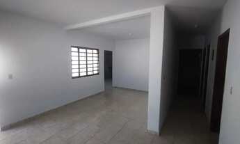 Imagem 7: Casa 3 quartos, suíte, gar p/ 3 carros na Rua 7 com rua 2 no Jd. Brasil. próx Alego, Fórum