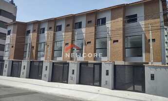 Imagem 2: Sobrado em Rua José Silva Figueiredo - Enseada - Guarujá/SP