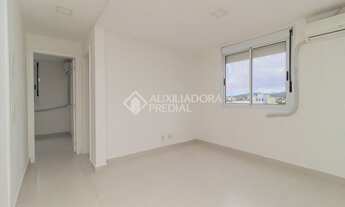 Imagem 2: PORTO ALEGRE - Apartamento Padrão - Cristal