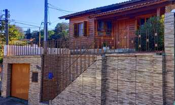 Imagem: Duas casas á venda no bairro Teresópolis