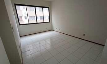 Imagem 4: Apartamento para venda tem 64 metros quadrados com 2 quartos em Tijuca - Rio de Janeiro