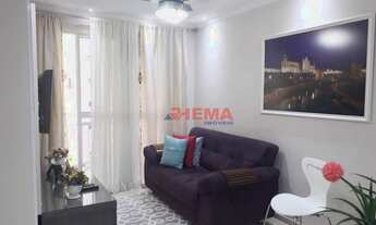 Imagem 2: Apartamento com 2 dormitórios à venda, 54 m² por R$ 371.000