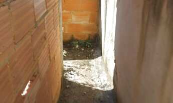 Imagem: Terreno com duplex em construção