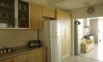 Imagem 2: Casa para Venda em Presidente Prudente, Parque Residencial Damha II, 3 dormitórios, 3 suít