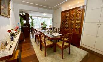 Imagem 7: Apartamento com 300m, 4 quartos(suite c closet), 5 vagas, a venda em ótima transversal de