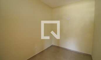 Imagem 5: Apartamento para Aluguel - Jardim Santa Teresinha, 2 Quartos, 30 m2