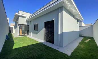 Imagem 6: Casa para venda tem 135 metros quadrados com 3 quartos em Jardim Serra Azul - Araraquara