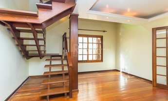 Imagem: Sobrado no Partenon com 4 dormitórios e