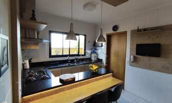 Imagem: Sobado a venda no Bairro Valparaíso com