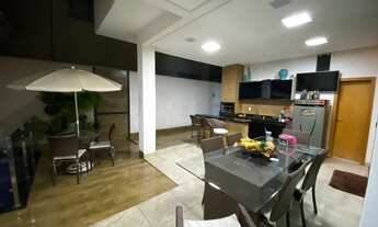 Imagem 6: Casa Térrea á Venda no Condomínio Jardins Madri com 3 Suítes