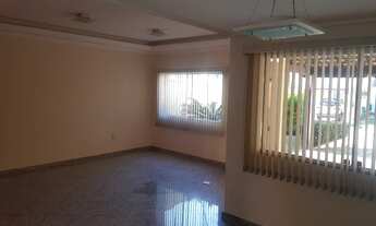 Imagem 7: Duplex Glória c/ 4qts, send 2suítes, 4brs, 2vgs, amrs, piscin, churrqr, amrs, jardim