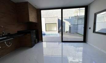 Imagem 3: Sobrado de alto padrão à venda no Aruã Brisas 1 - Mogi das Cruzes