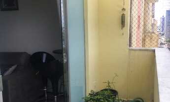 Imagem 3: Apartamento no Ed. Solar do Bosque, 3/4 sendo 1 suíte, sala com sacada, Nascente