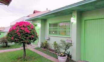 Imagem 2: Porto Alegre - Casa Padrão - Cavalhada