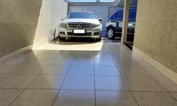 Imagem 4: Casa para Venda em Goiânia, Moinho dos Ventos, 3 dormitórios, 1 suíte, 2 banheiros, 3 vaga